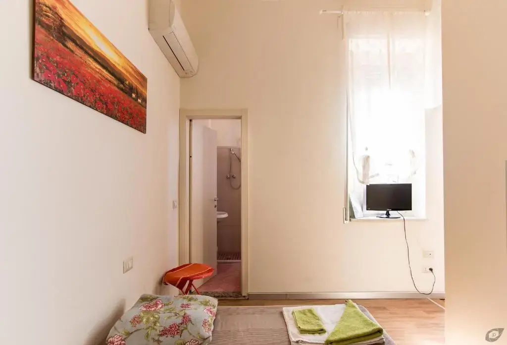 Standard Triple room with balcony