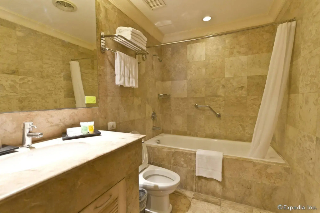 Crown Regency Suites & Residences - Mactan - фото 10