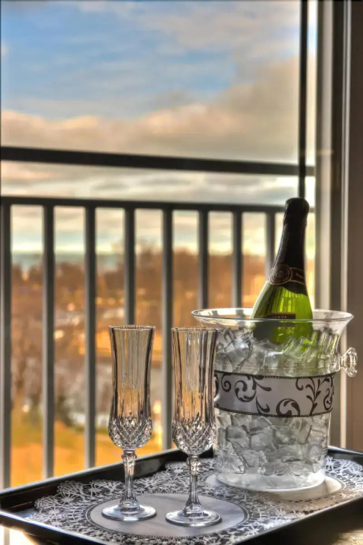 Silver Beach Hotel by null