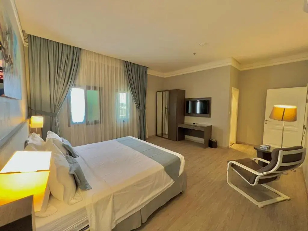 3 Bedrooms Suite