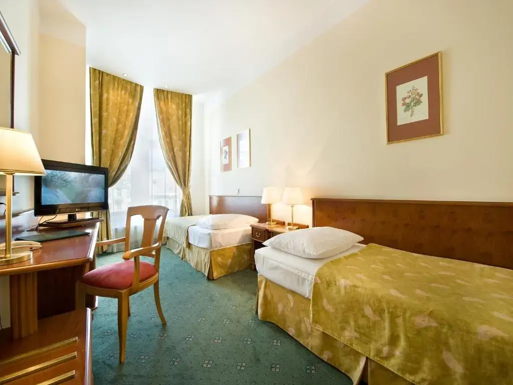 EA Hotel Rokoko - Chambres