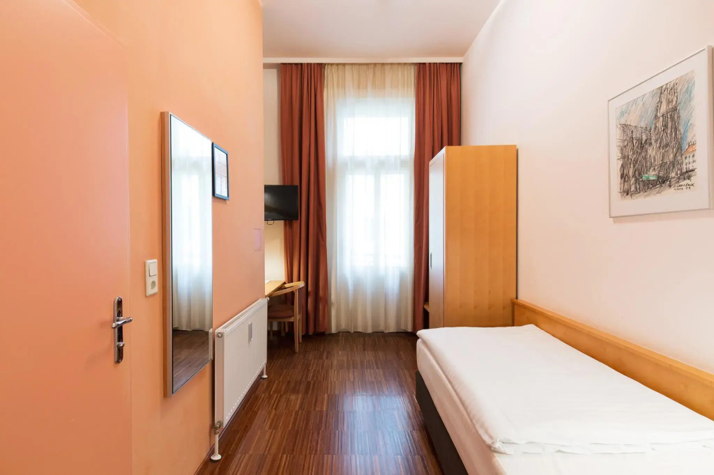 Superior Single room