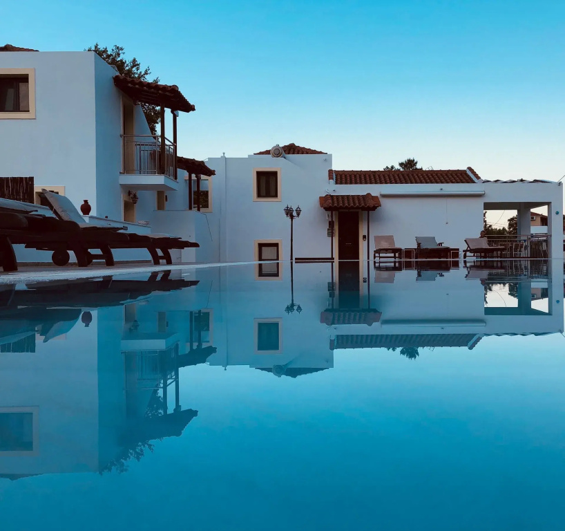 Parisis Villas