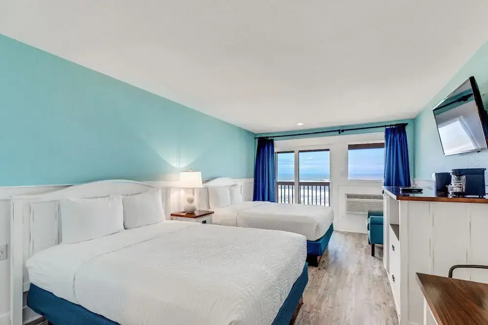 Superior Quadruple room beachfront