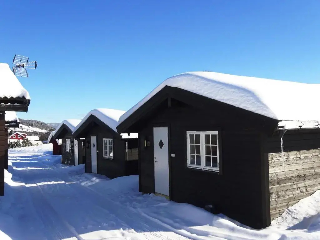 2 Bedrooms Cottage