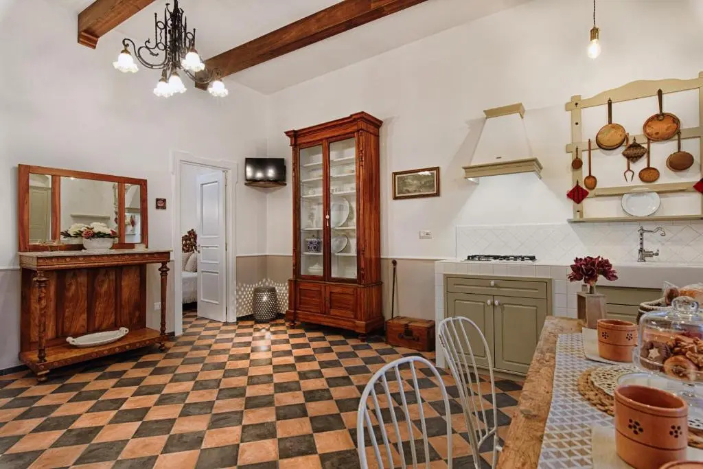 Deluxe Apartment