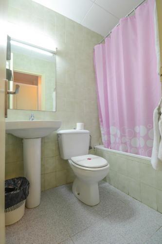 Hostal Ancora by null
