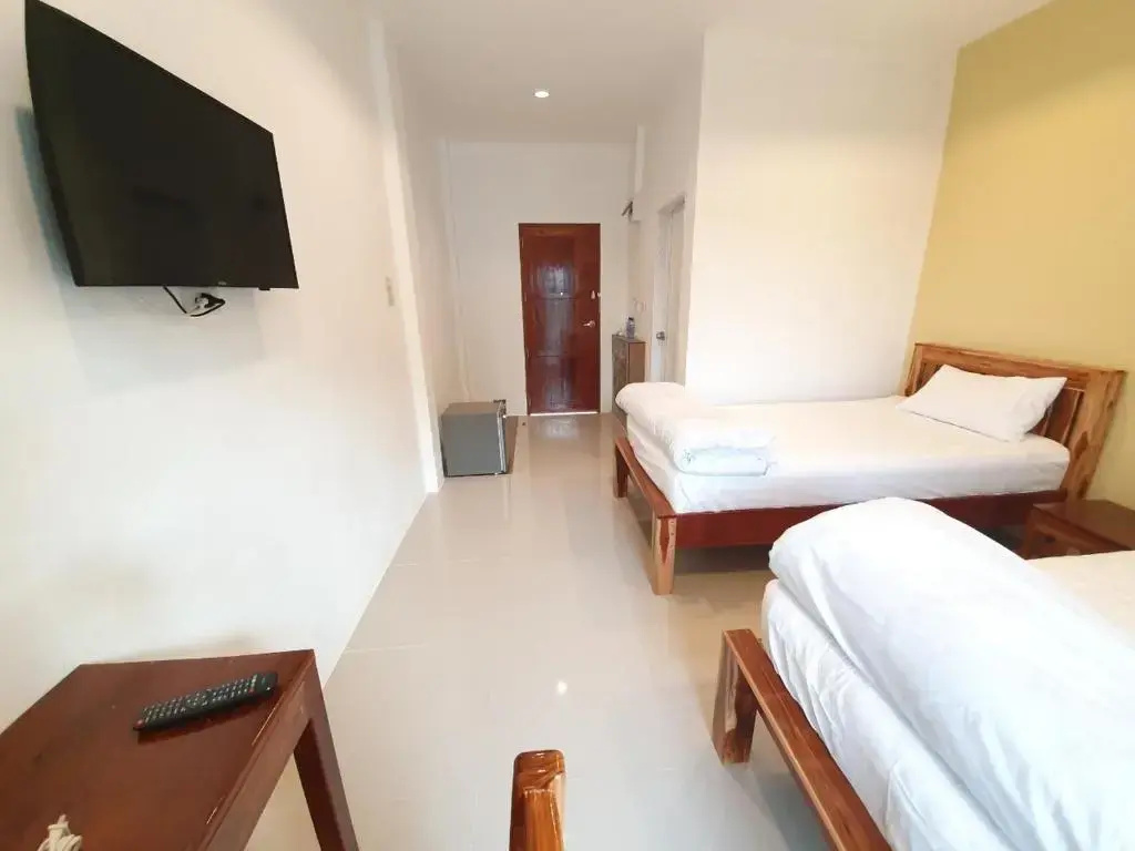 Standard Double room with balcony (twin beds)