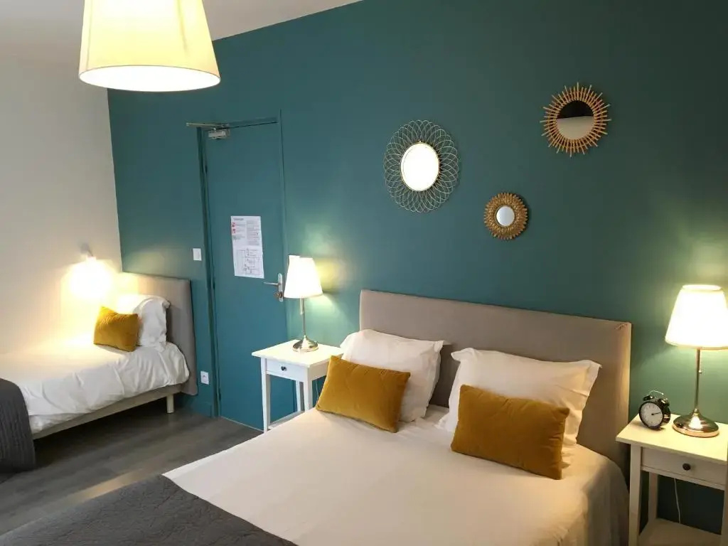 Superior Triple room