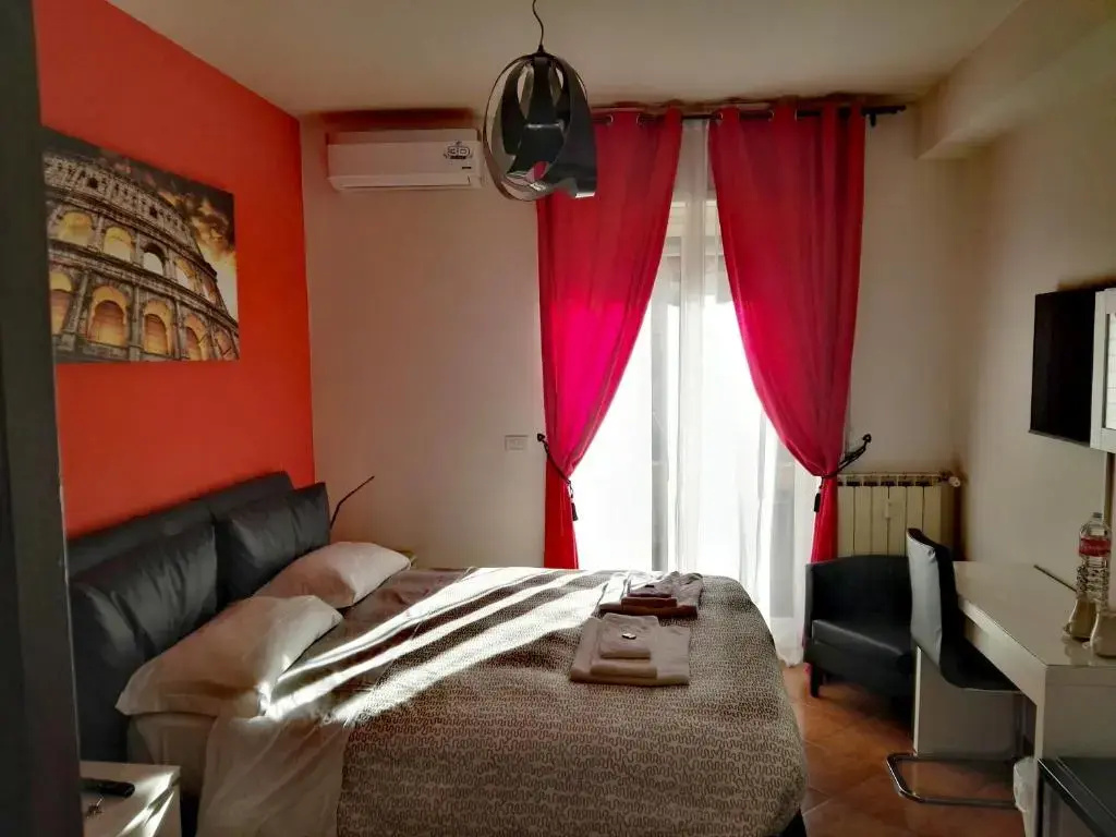 Economy room