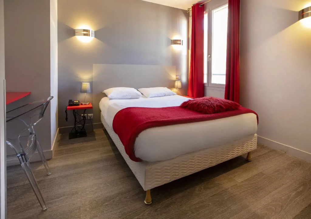 Hotel photo 12