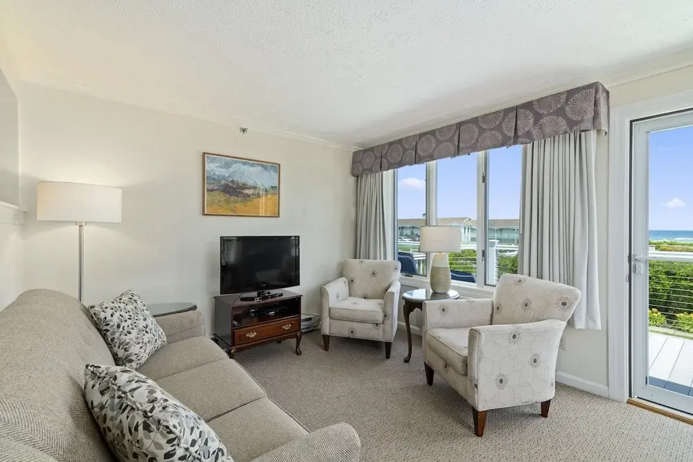 Standard Double Penthouse room (full double bed)
