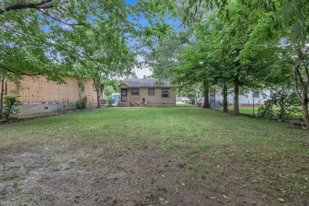 Cozy Home Away From Home In Little Rock 2 Bedroom Home by Redawning