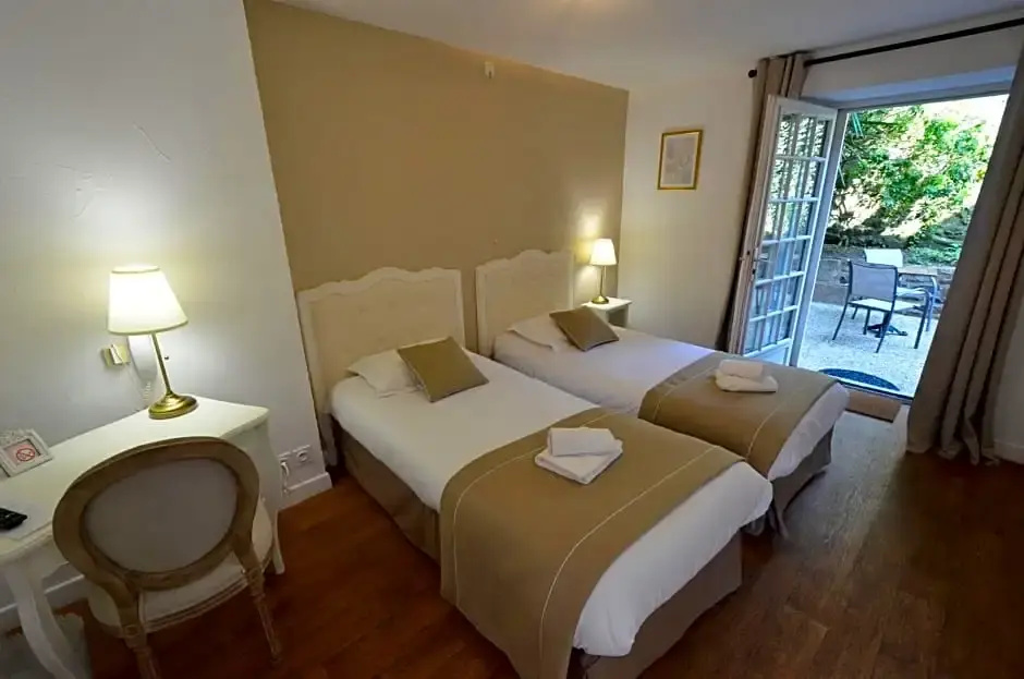 Demeures & Châteaux - Hôtel de la porte Saint-Malo - DINAN - Chambres