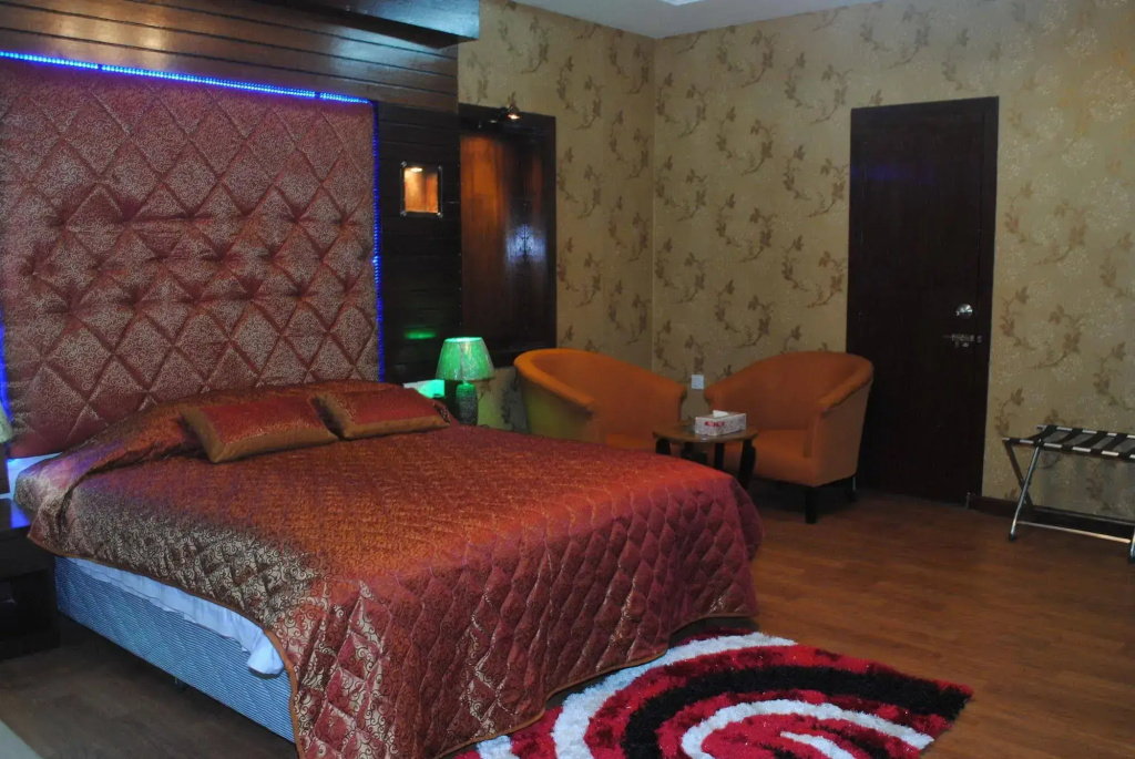 Hotel photo 13