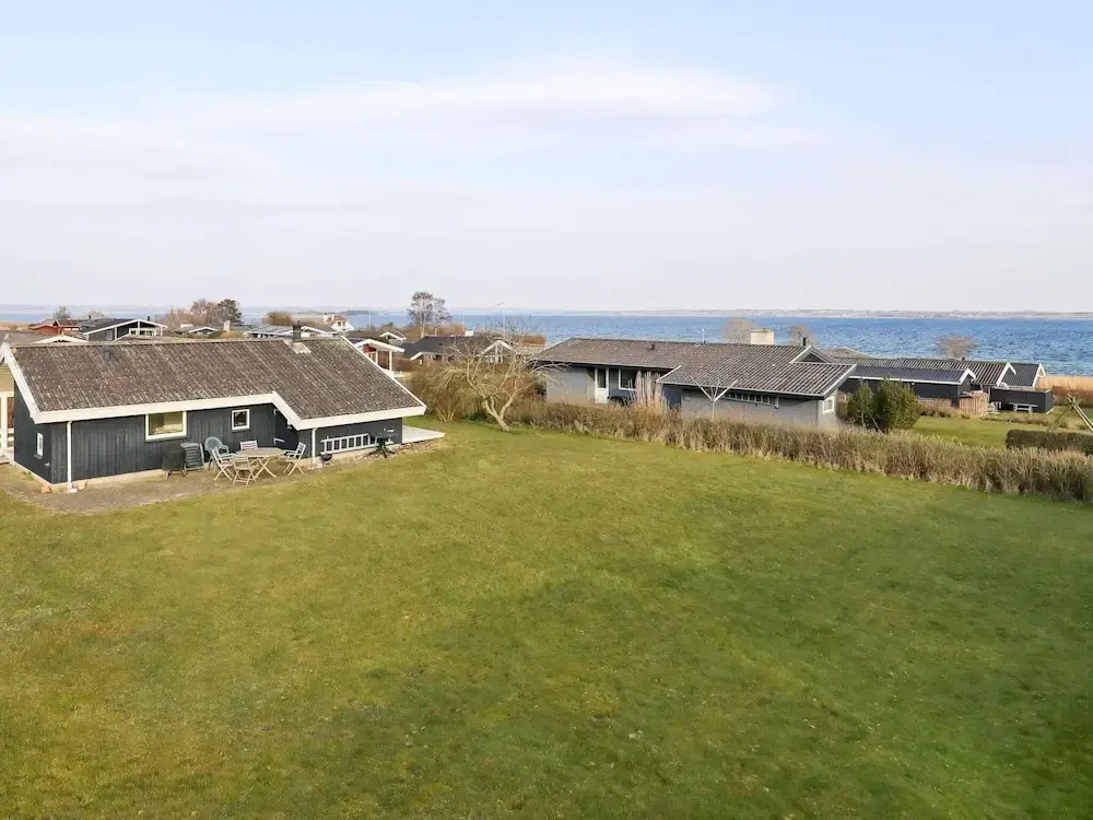 6 Person Holiday Home in Ebberup