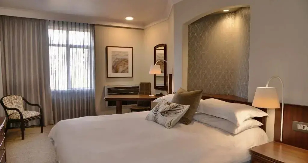 Executive Double room (full double bed)