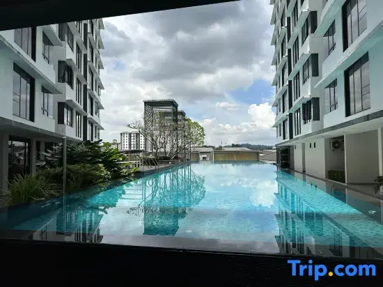 Serene Suites in Jelutong