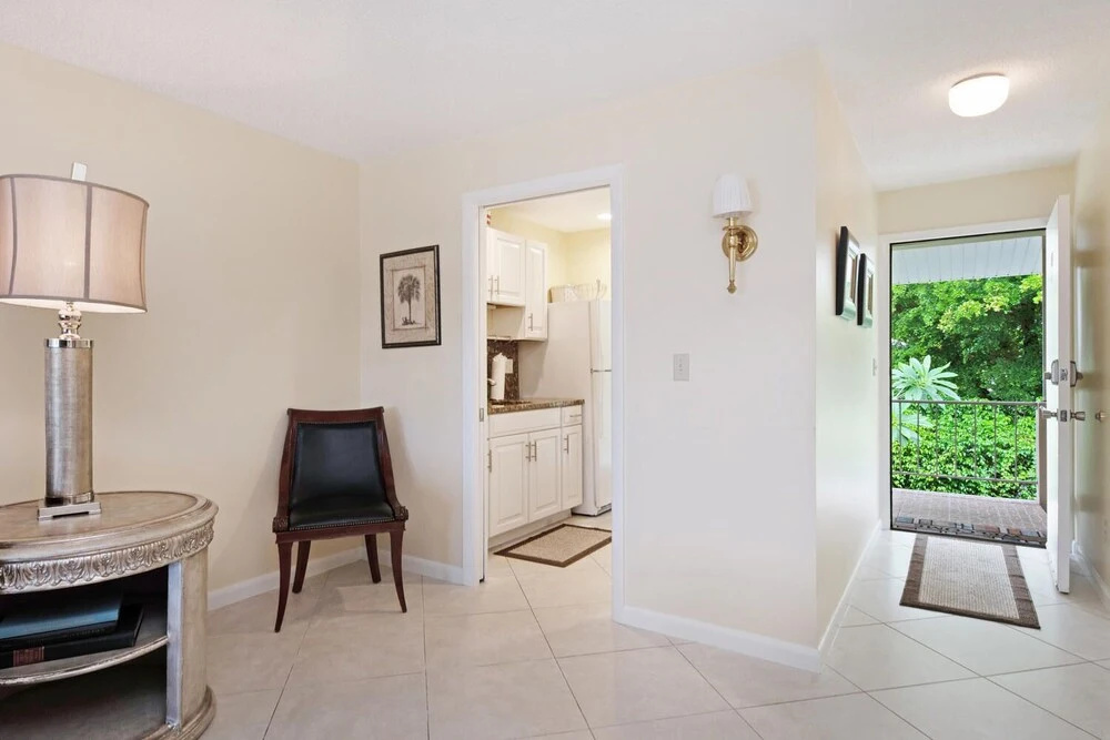 Olde Naples Condo #807 — 2