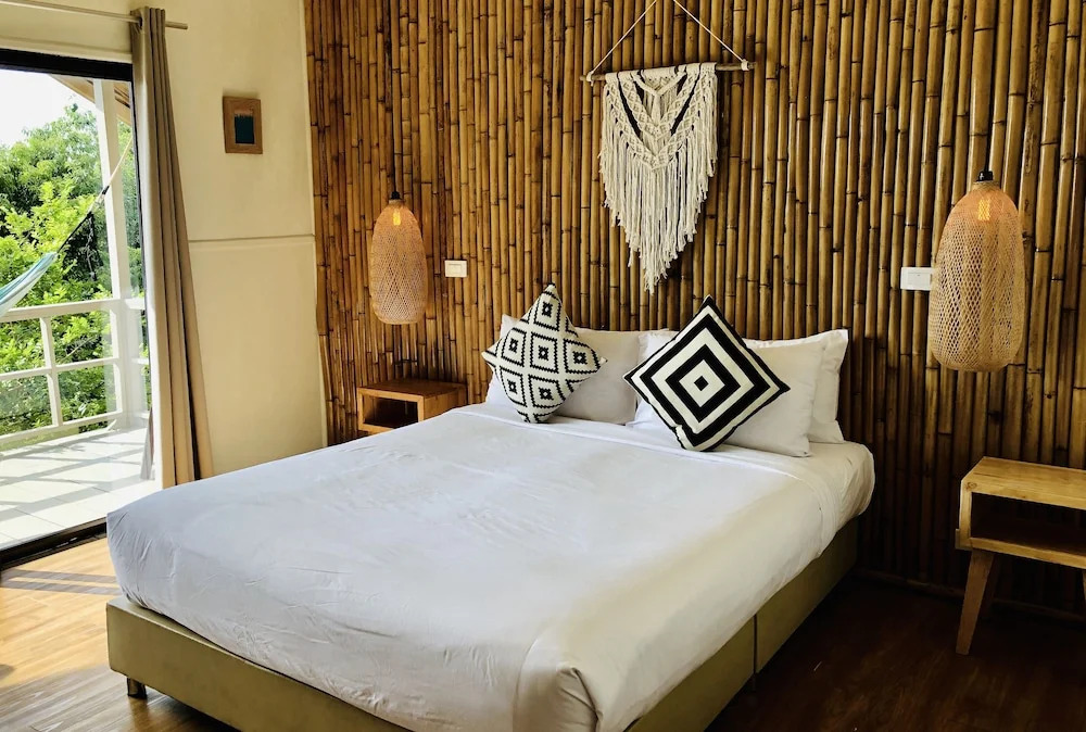 Бунгало с видом на море в Bluerama Resort
