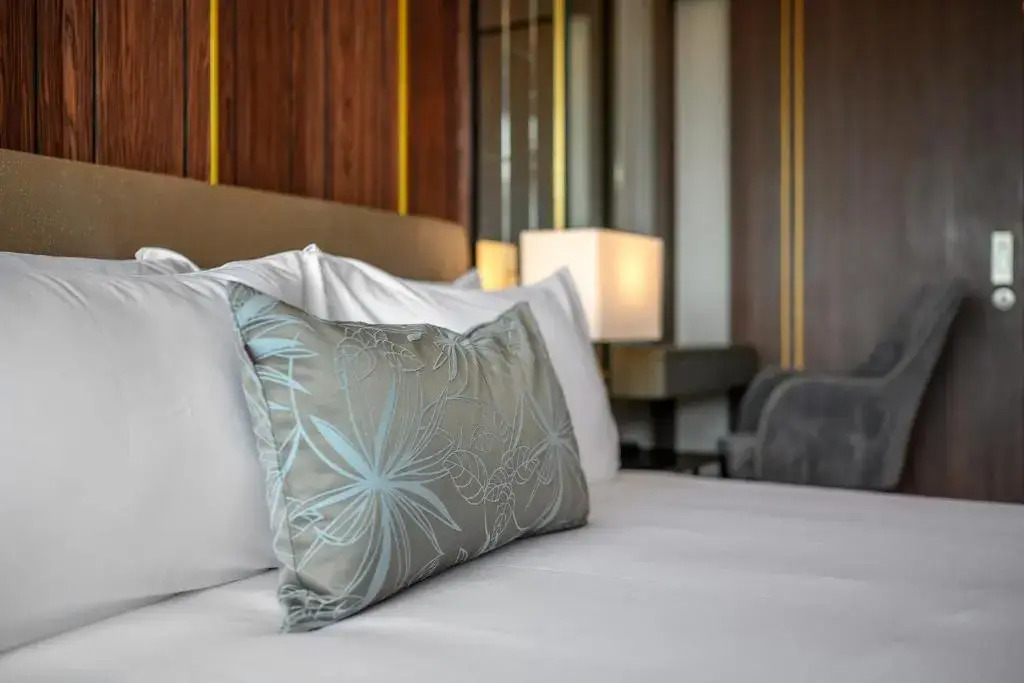 Люкс с бассейном Grande с 2 комнатами с видом на океан в Курортный отель MIDA Grande Resort Phuket