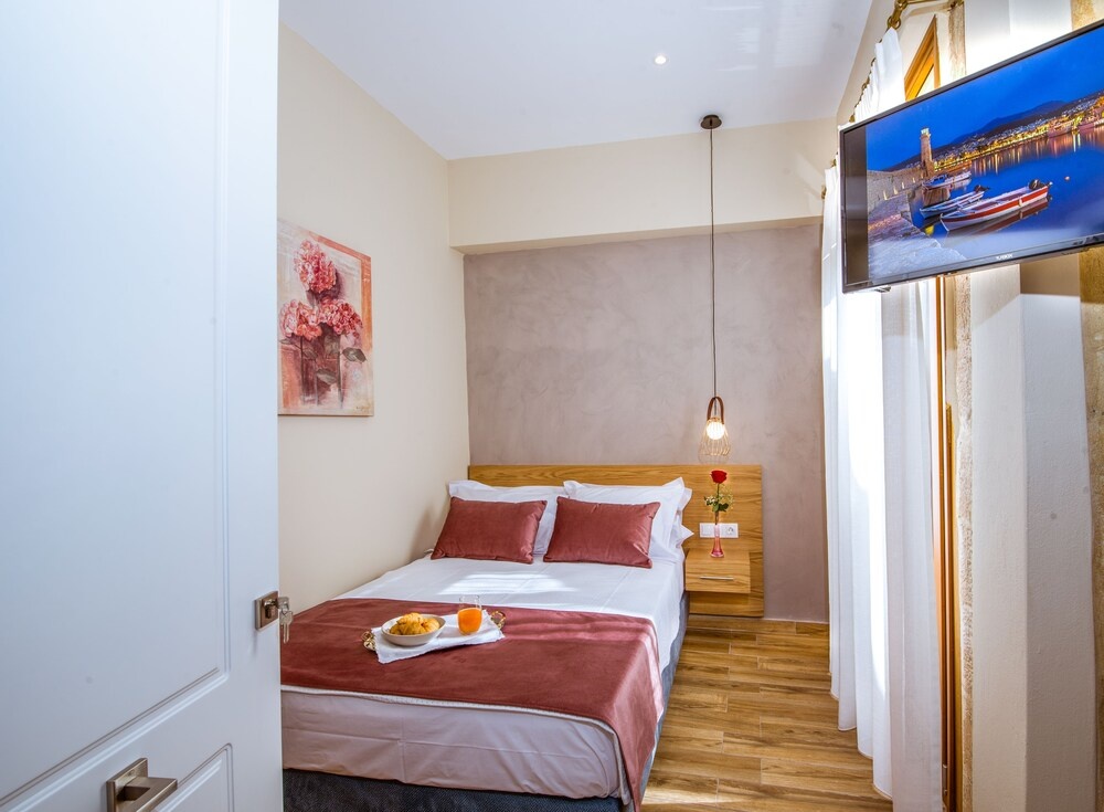 Elma Suites — 5