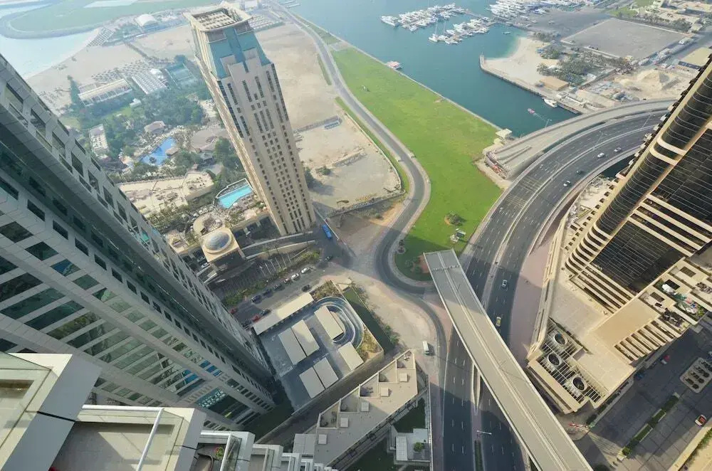 Key One Holiday Homes-Botanica Tower