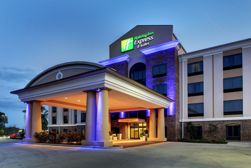 Holiday Inn Express Hotel & Suites Natchez South by IHG