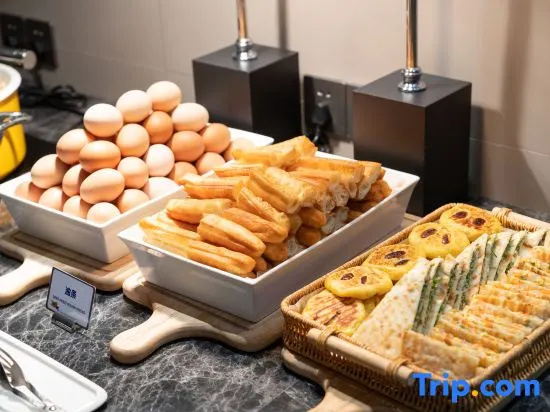 Homeinn Selected Hotel (Dezhou Sanba East Road Jinghua Avenue) in Dezhou