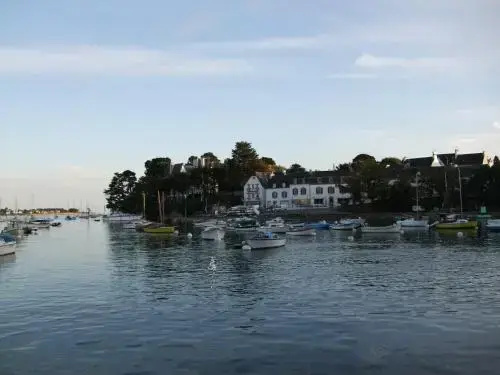 Beach & Waterfront
