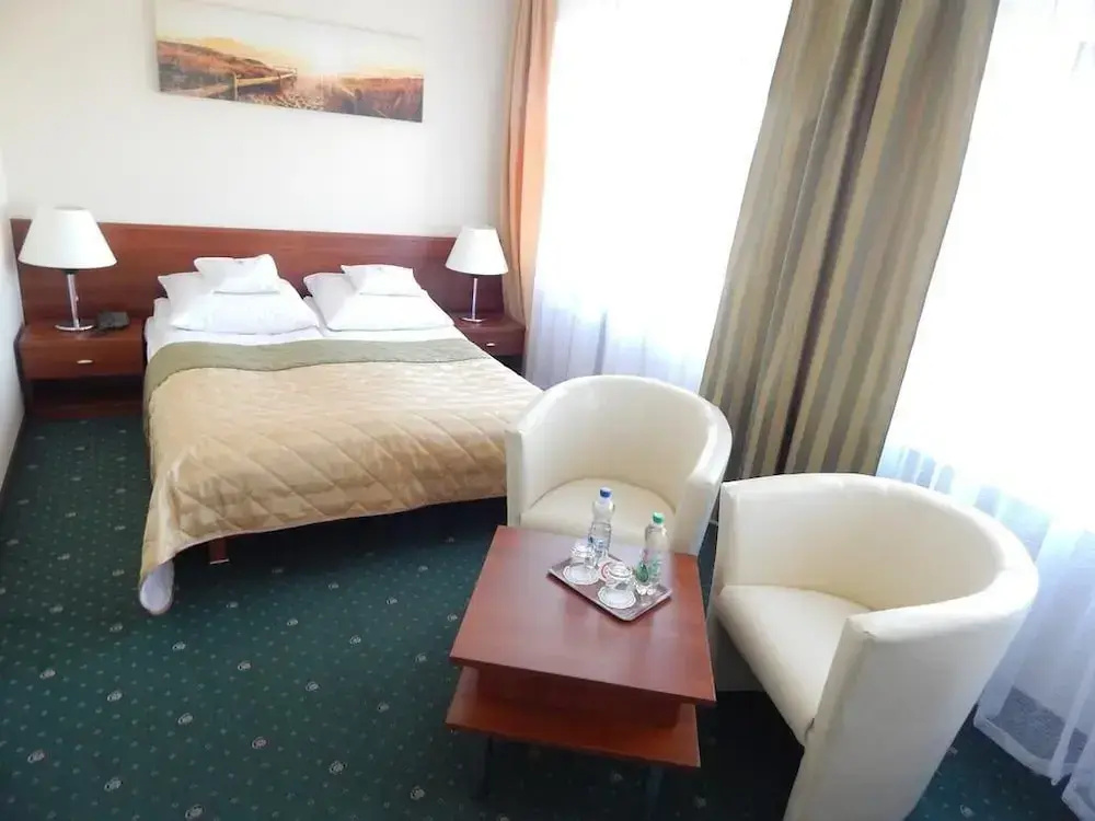 Hotel Gromada Pila — 4