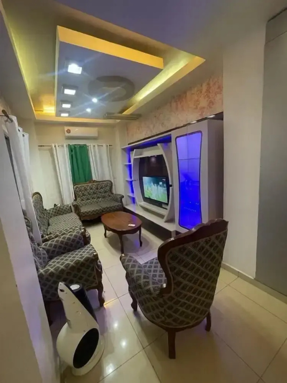 Luxury Studio
