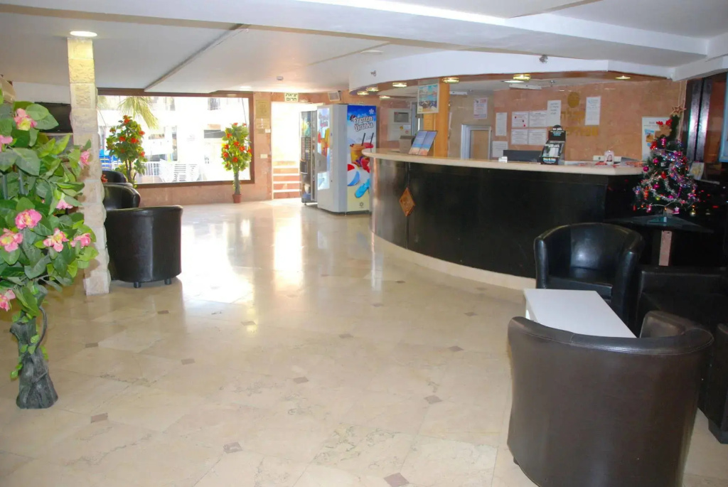 Hotel photo 2