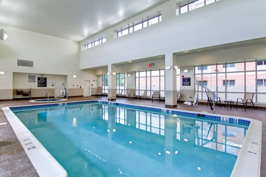 Homewood Suites by Hilton Woodbridge - Général