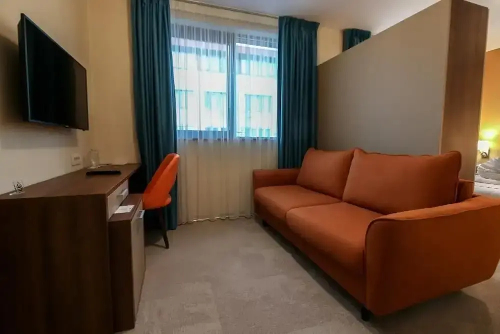 Hotel photo 12