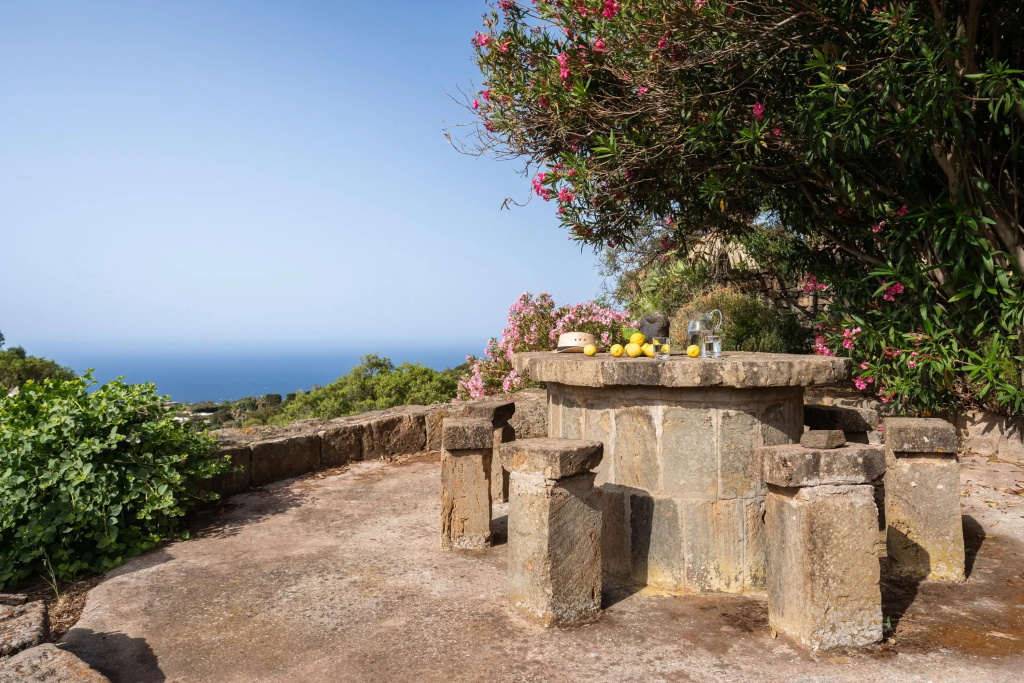 Dammuso Blanco - Isola di Pantelleria