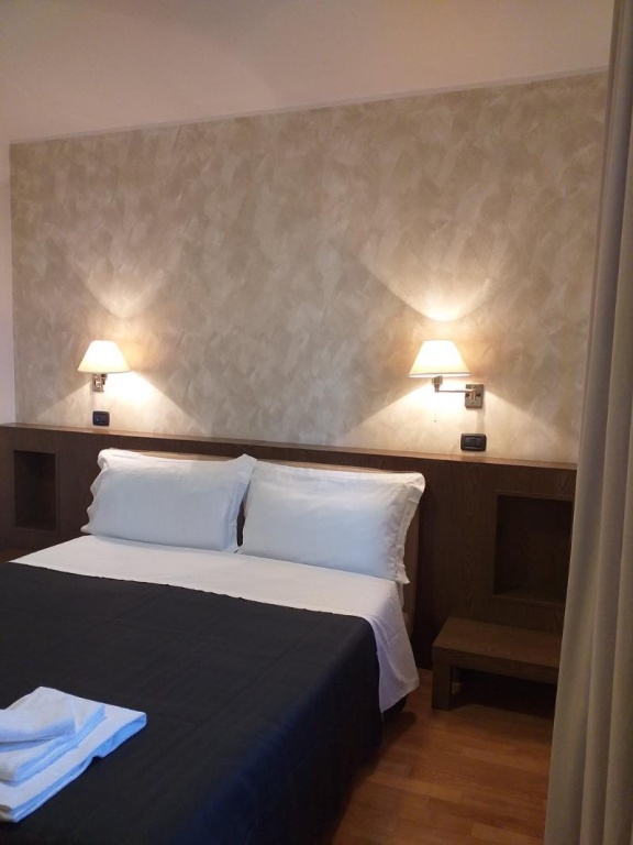 Superior Double room (full double bed)