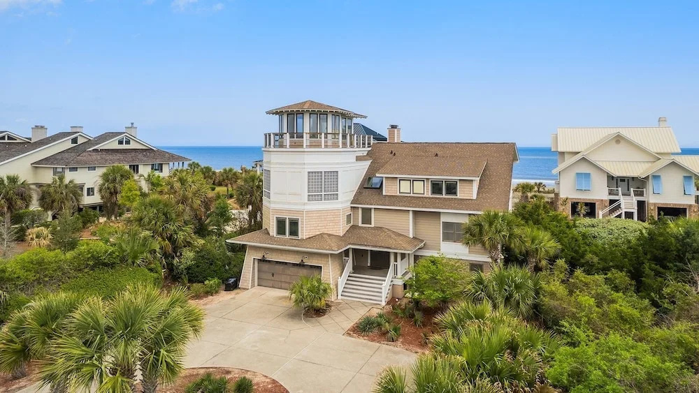 Huge Oceanfront Home With Full Golf Membership 8 Bedroom Home by Peace Vacations