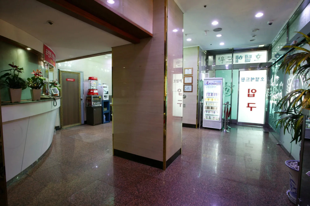 Hotel photo 2