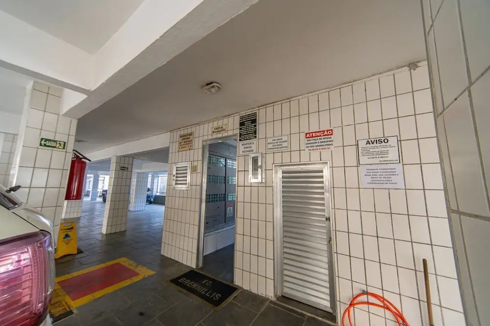Apto Para 6 com Garagem a 450m da Praia do Forte