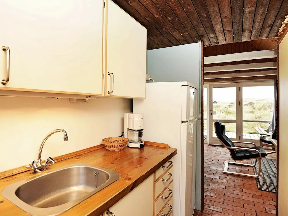 Tranquil Holiday Home With Breathtaking Views in Ringkøbing - фото 16