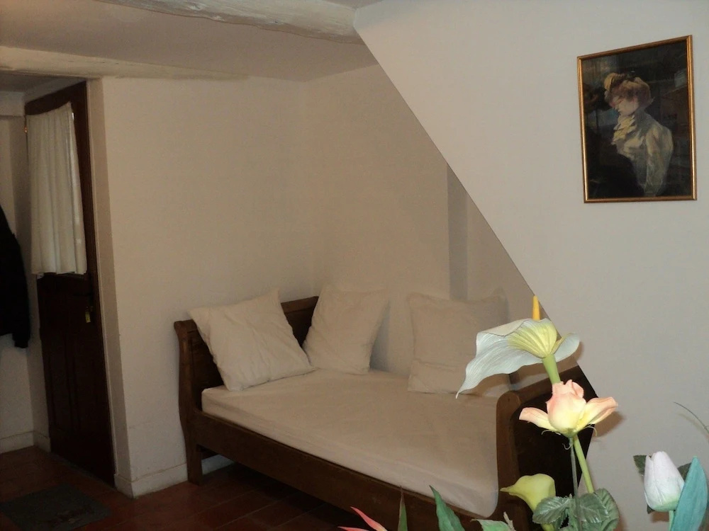 Balcony & Terrace