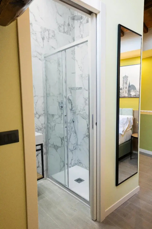 Classic Double room (full double bed)