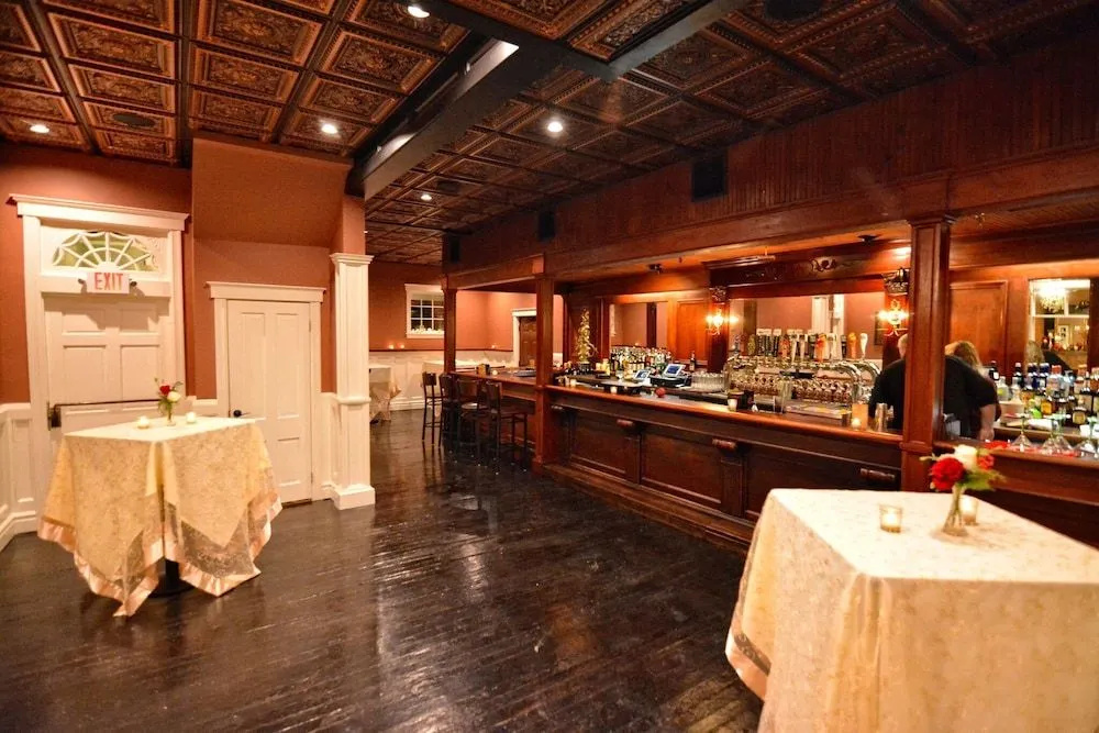 Hotel photo 11