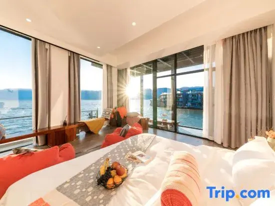Standard Double room with sea view (full double bed)
