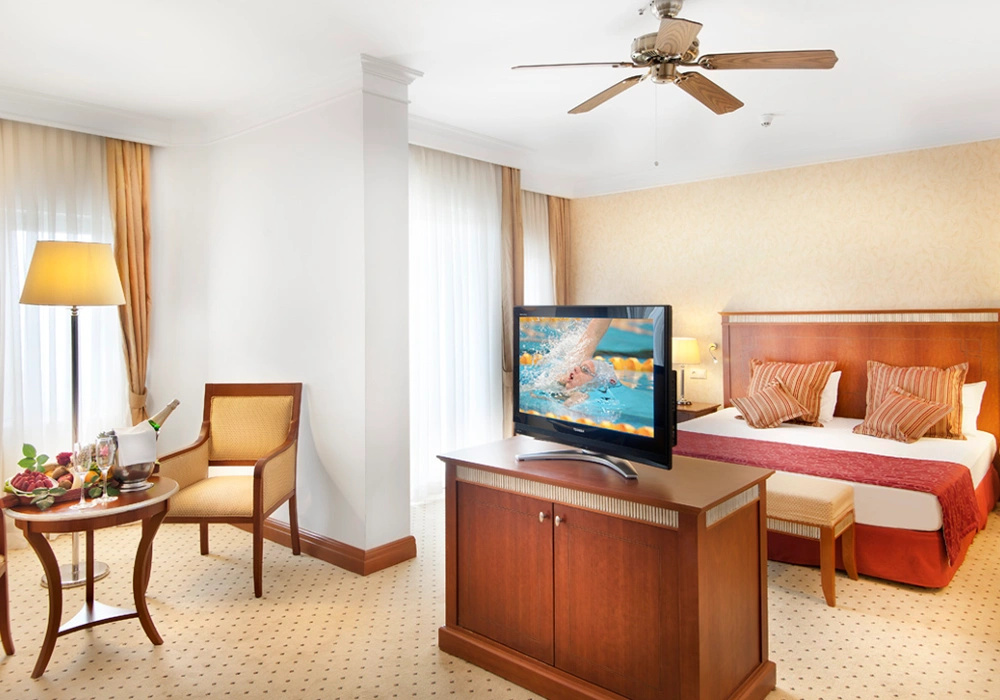 Deluxe room with sea view