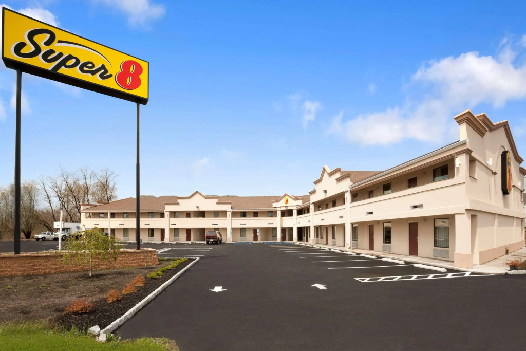Super 8 by Wyndham Rahway/Newark — фото