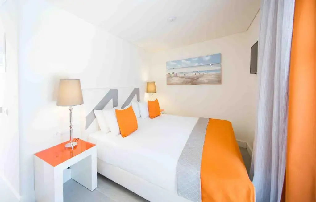 Standard Double room with sea view (full double bed)