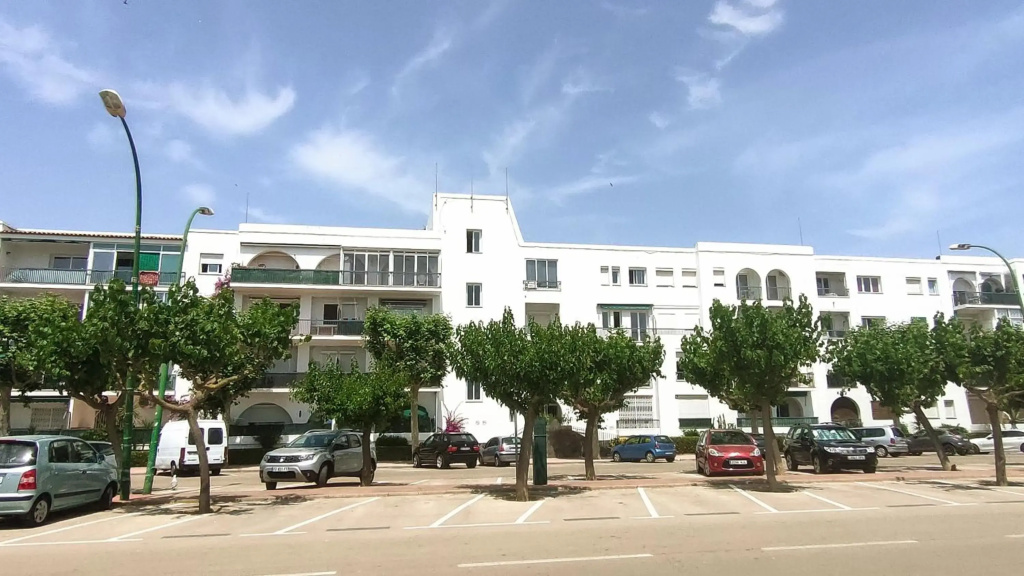Absolute Apartment