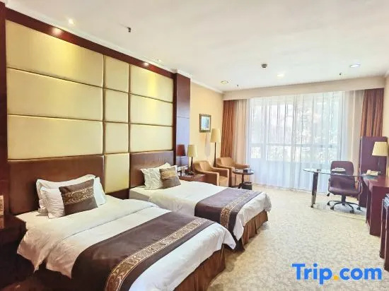 Deluxe Double room twin beds